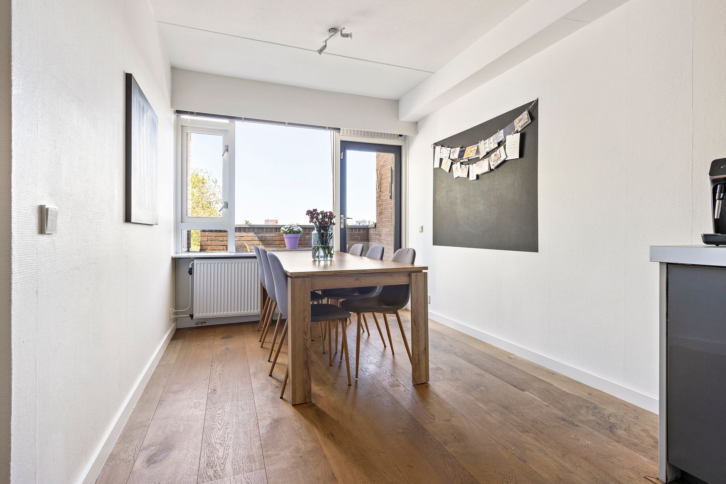 Spacious maisonnette with roof terrace and private parking in Herewegbuurt — 29