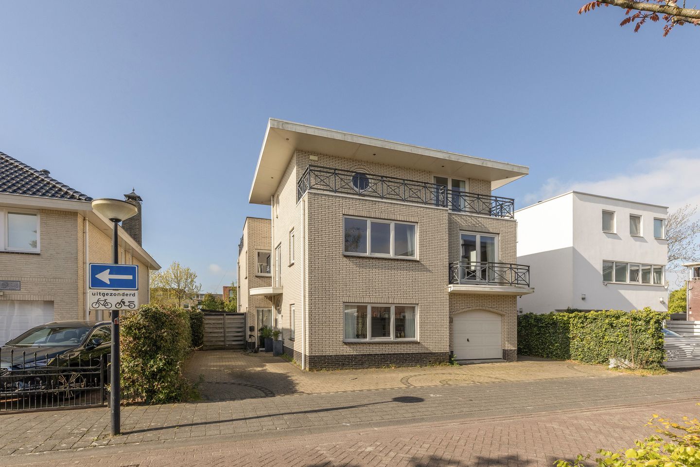 Foto 1 van Parosstraat 6