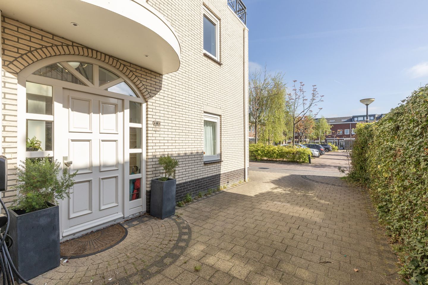 Photo 65 of Parosstraat 6