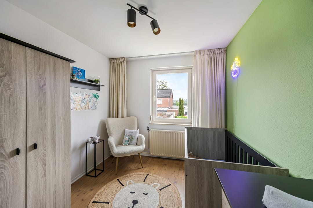 Photo 31 of Isabellastraat 28