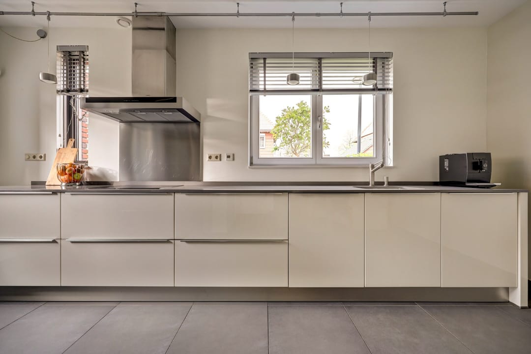 Spacious Semi-Detached Family Home with Sauna and Solar Panels in Fascinatio — 13