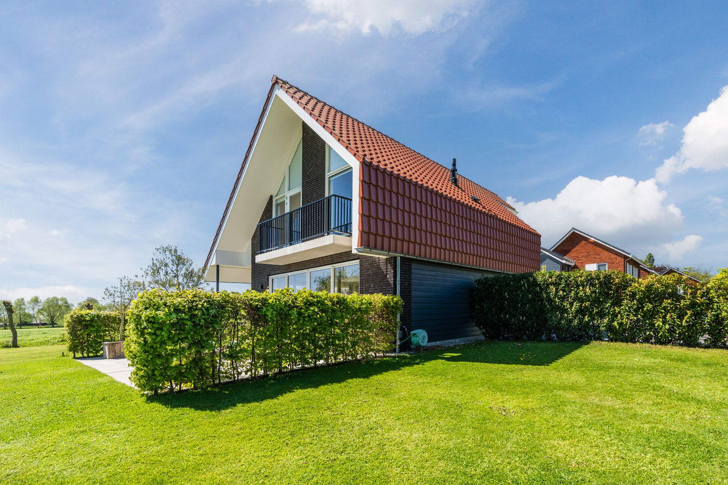 Photo 34 of Leigraaf 14-G