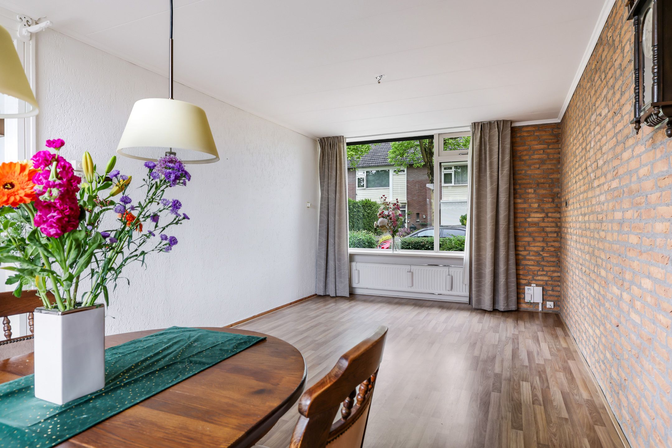 Photo 15 of Esdoornstraat 42