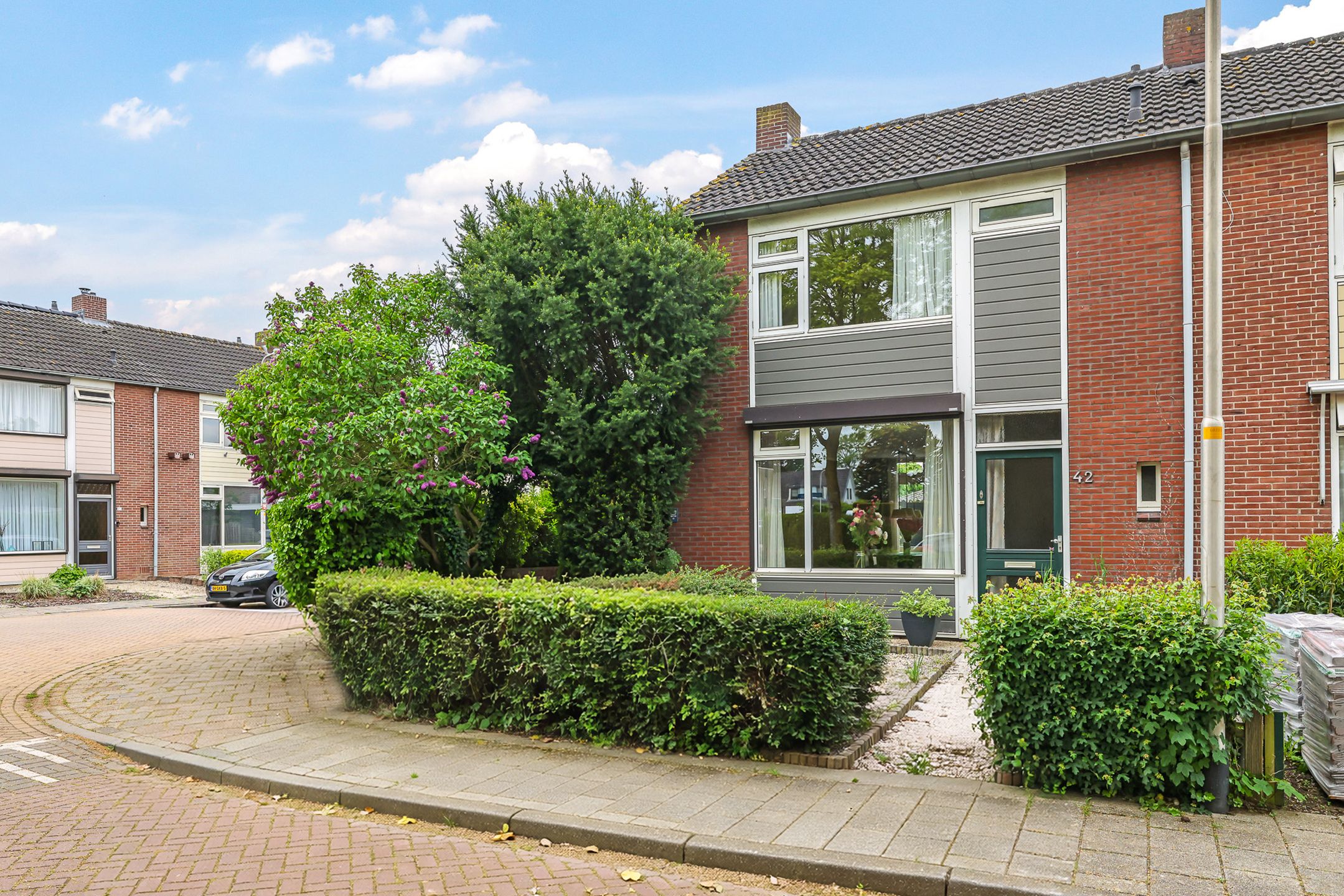 Photo 6 of Esdoornstraat 42