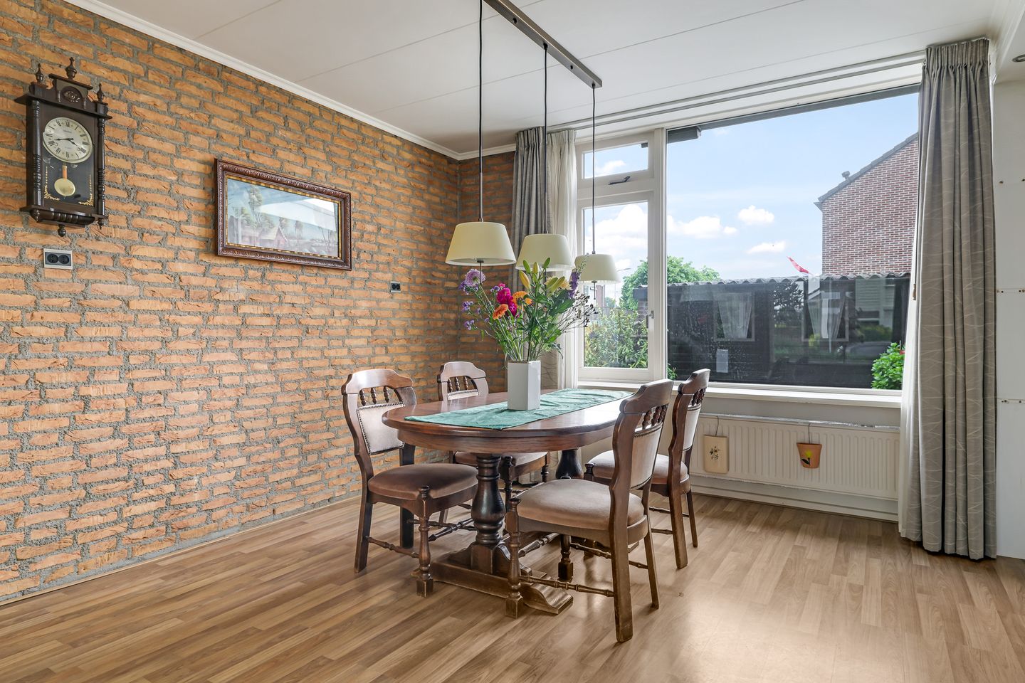 Photo 19 of Esdoornstraat 42