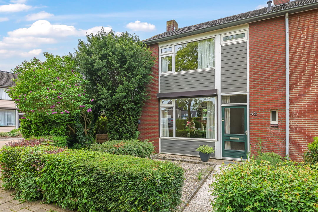 Photo 7 of Esdoornstraat 42