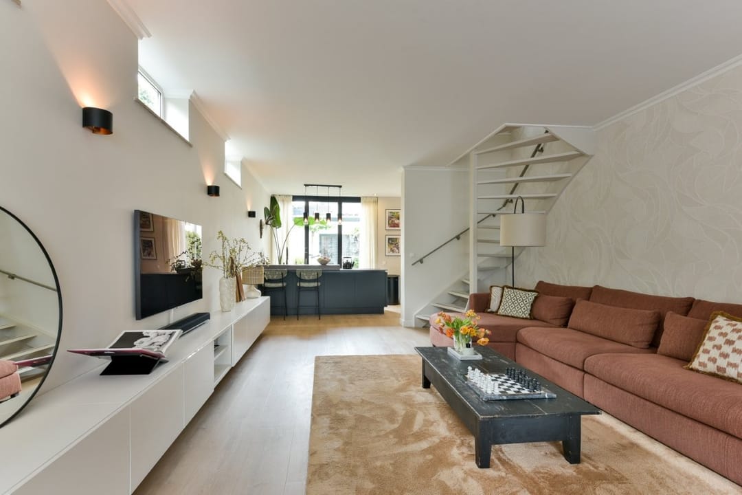 Renovated Corner House with Sunny Garden in Central Zeist — 8