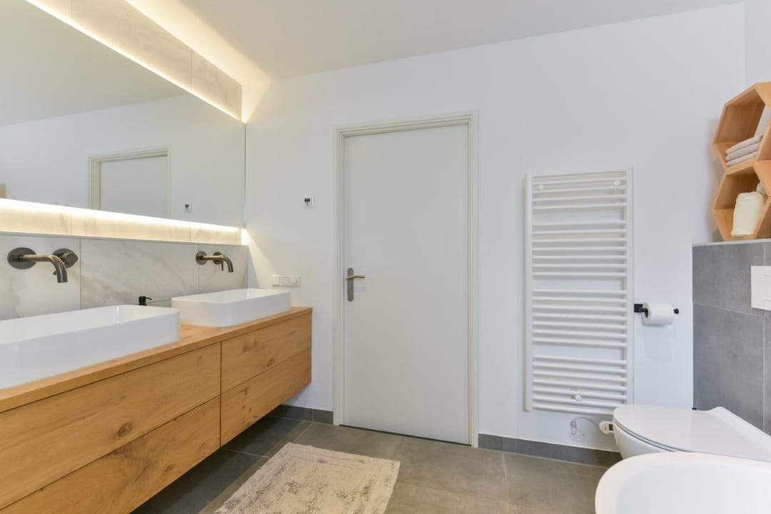 Renovated Corner House with Sunny Garden in Central Zeist — 28