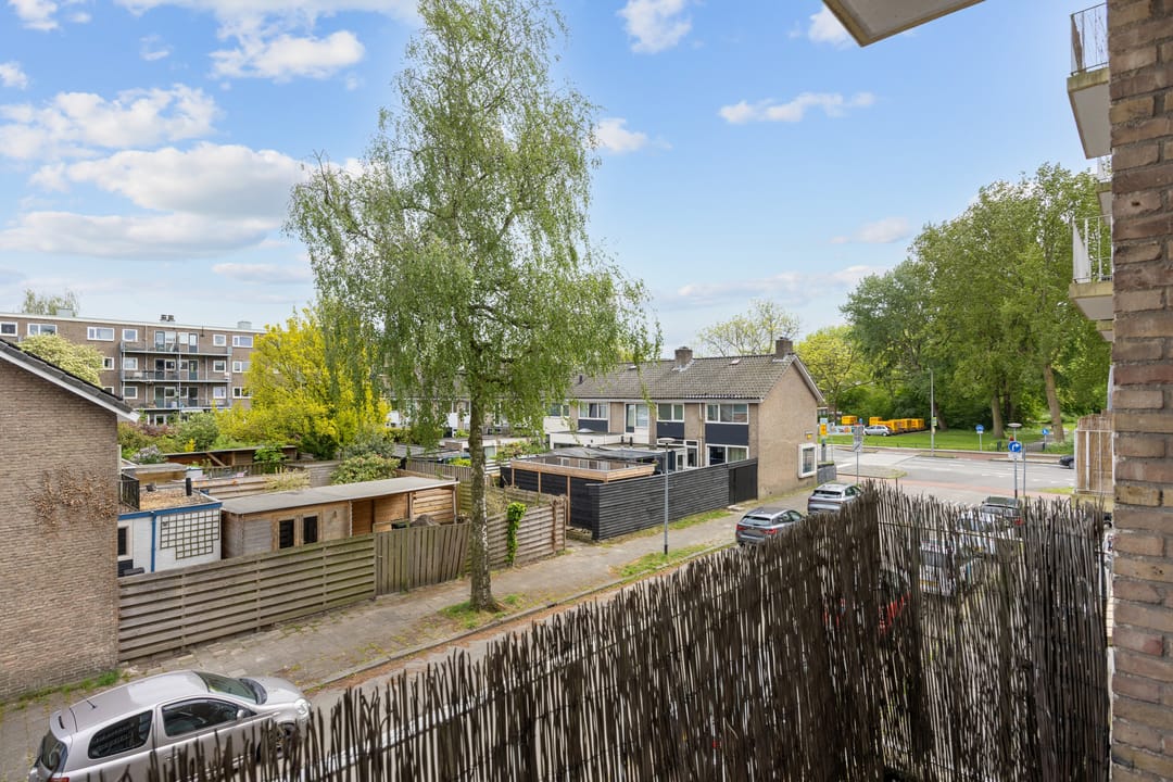 Photo 22 of Nicolaas Beetsstraat 97