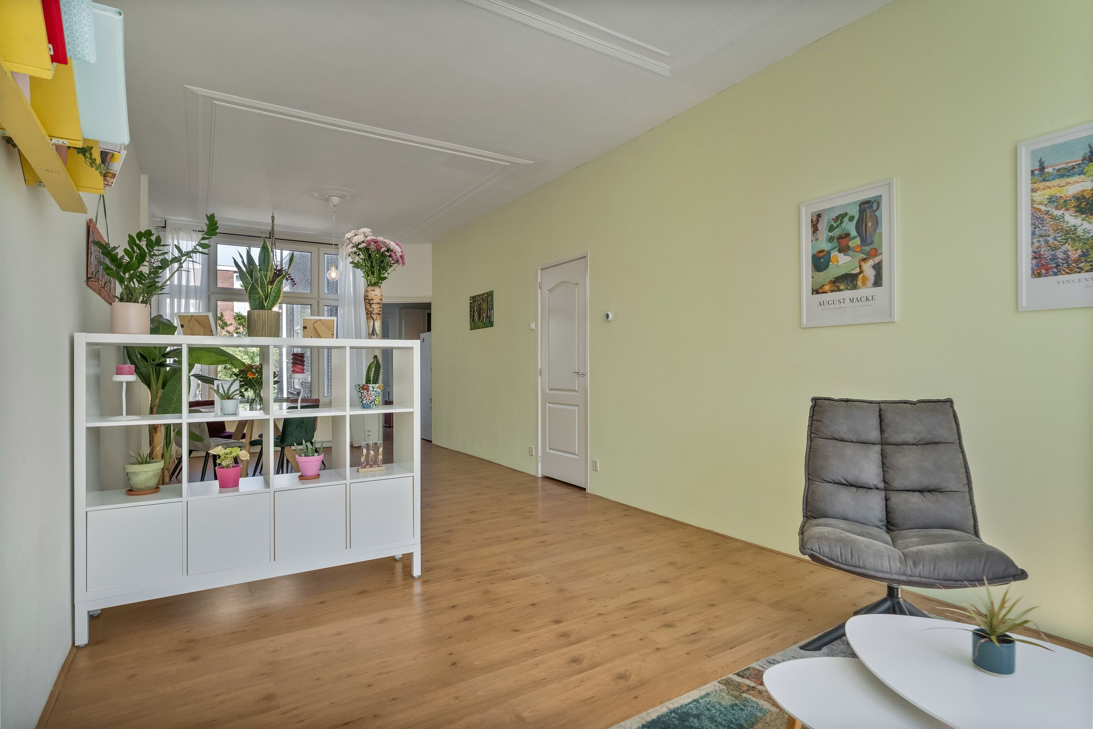 Well-Maintained Two-Bedroom Apartment with Water Views in Heesterbuurt — 12