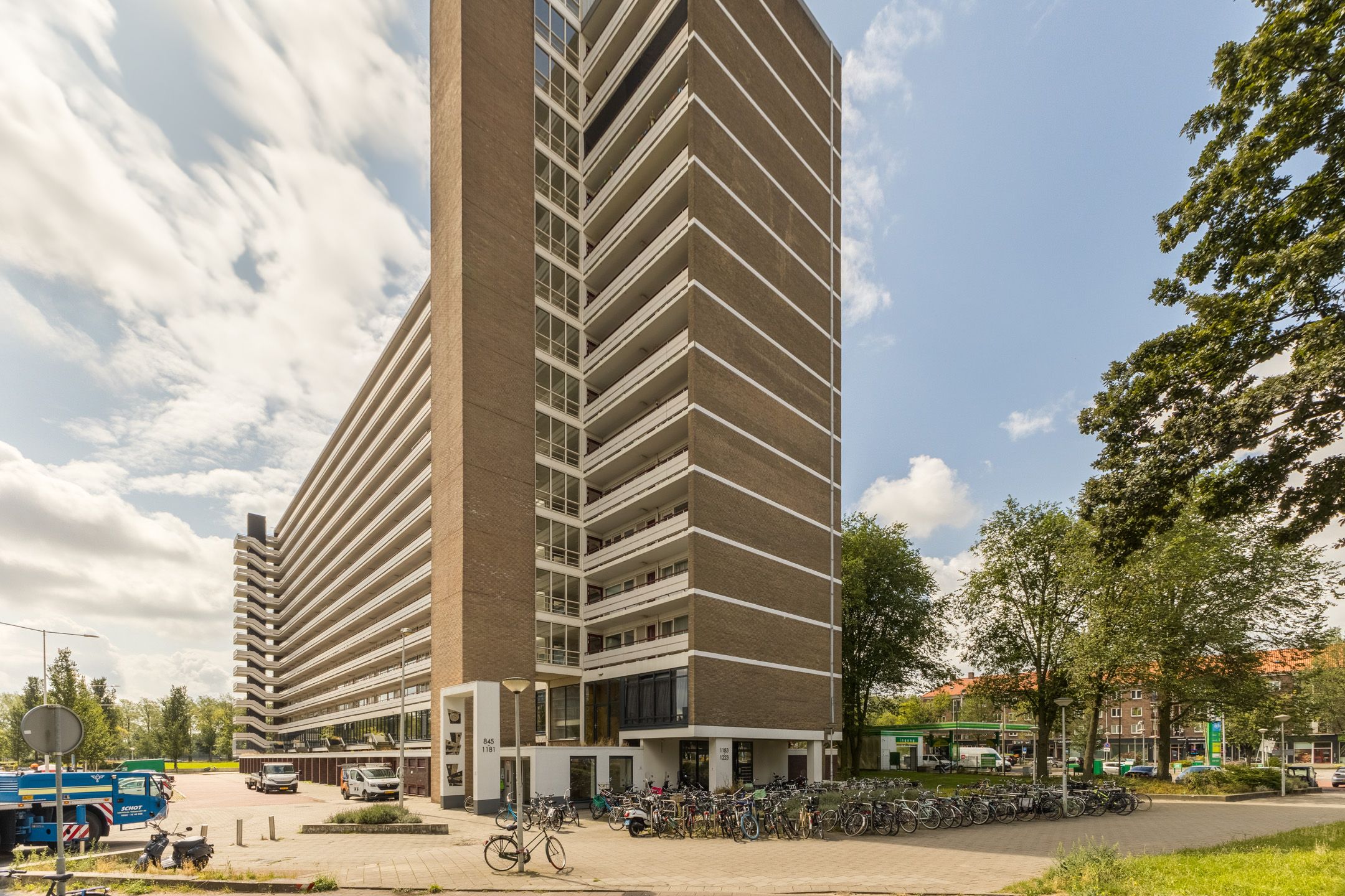 Photo 3 of Burgemeester Hogguerstraat 867