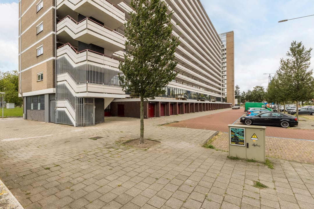 Photo 28 of Burgemeester Hogguerstraat 867