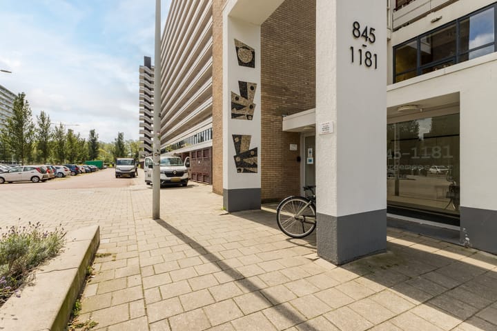 Photo 4 of Burgemeester Hogguerstraat 867