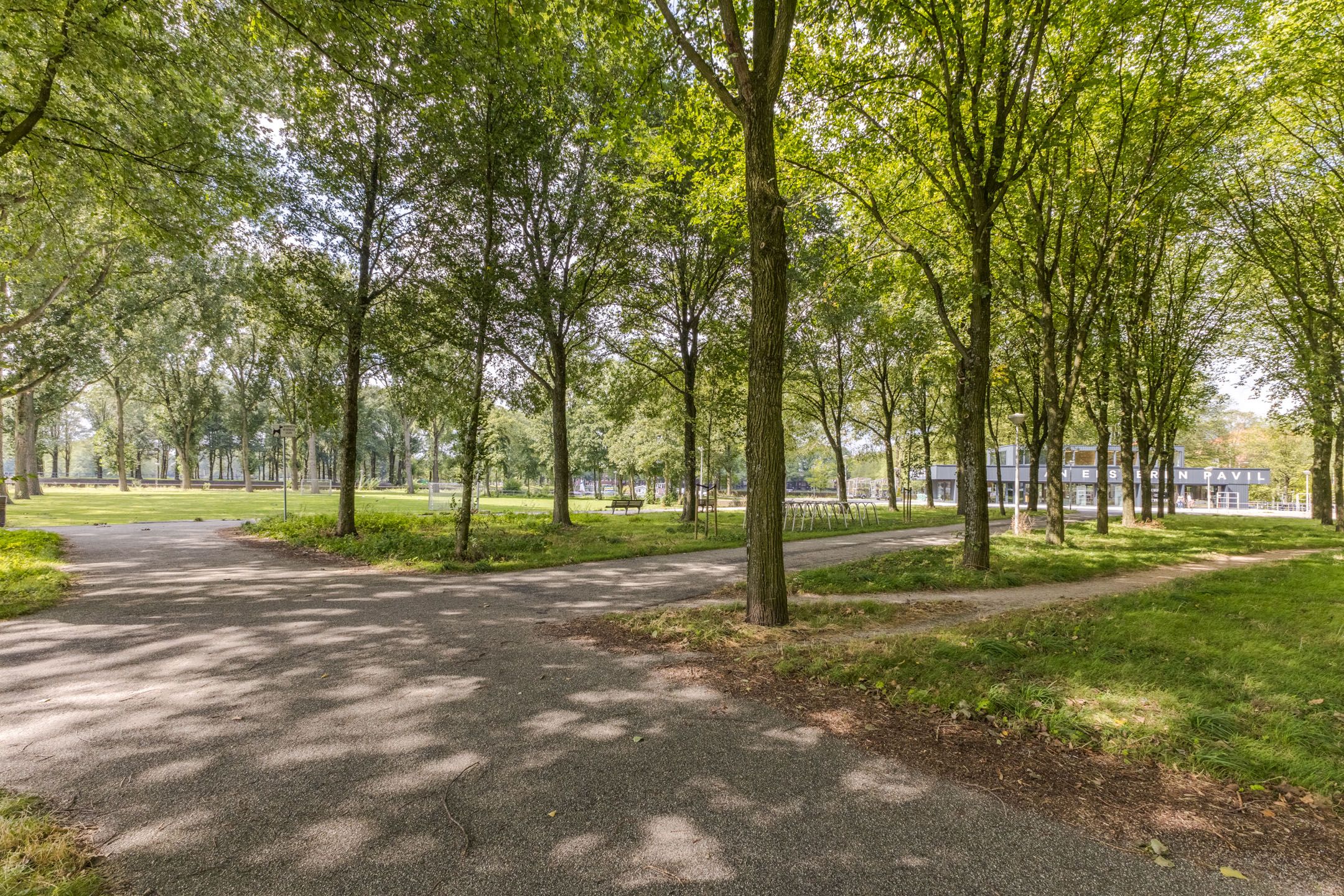 Photo 30 of Burgemeester Hogguerstraat 867