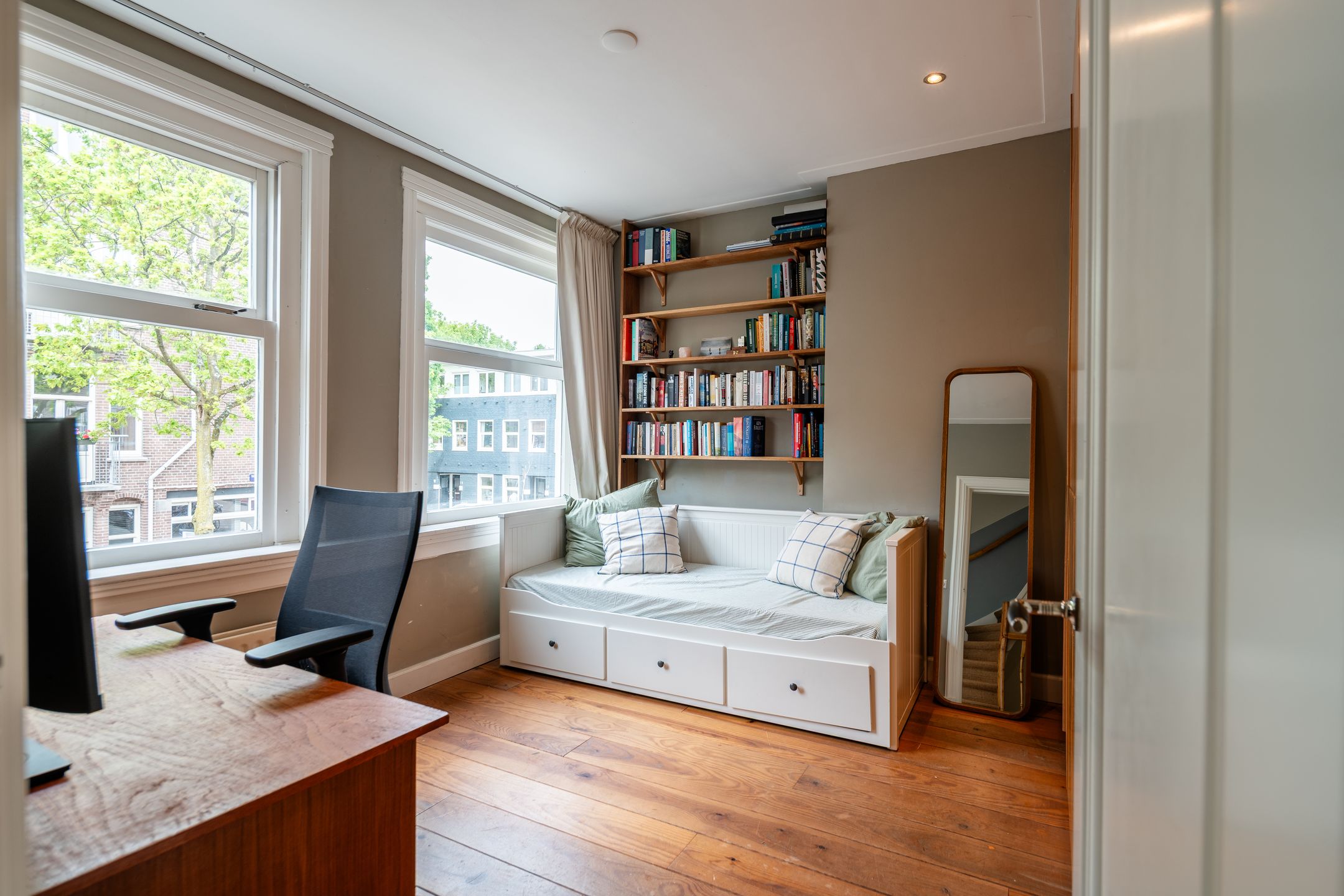 Photo 30 of Wakkerstraat 43-1