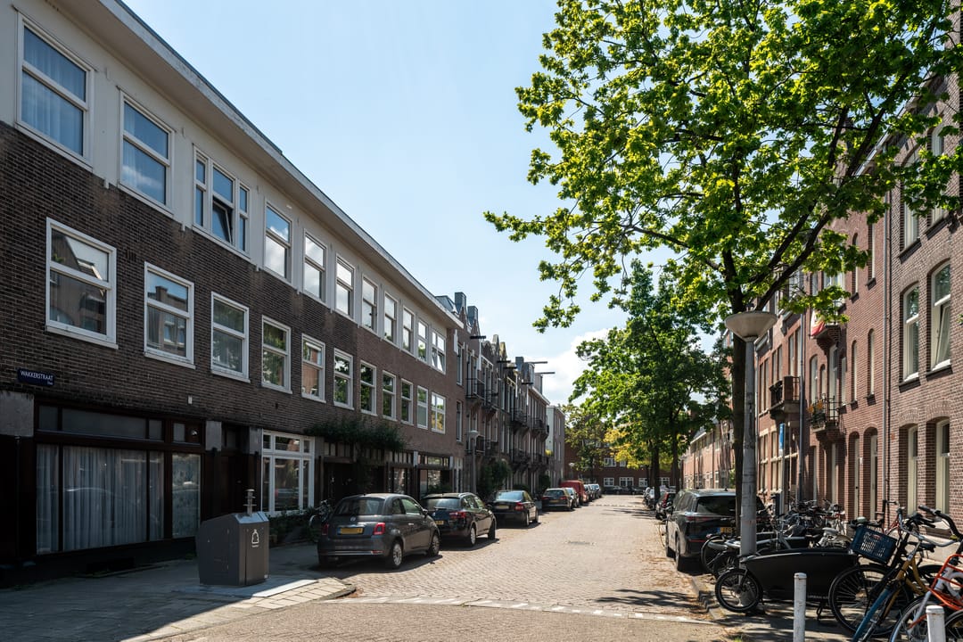 Photo 32 of Wakkerstraat 43-1