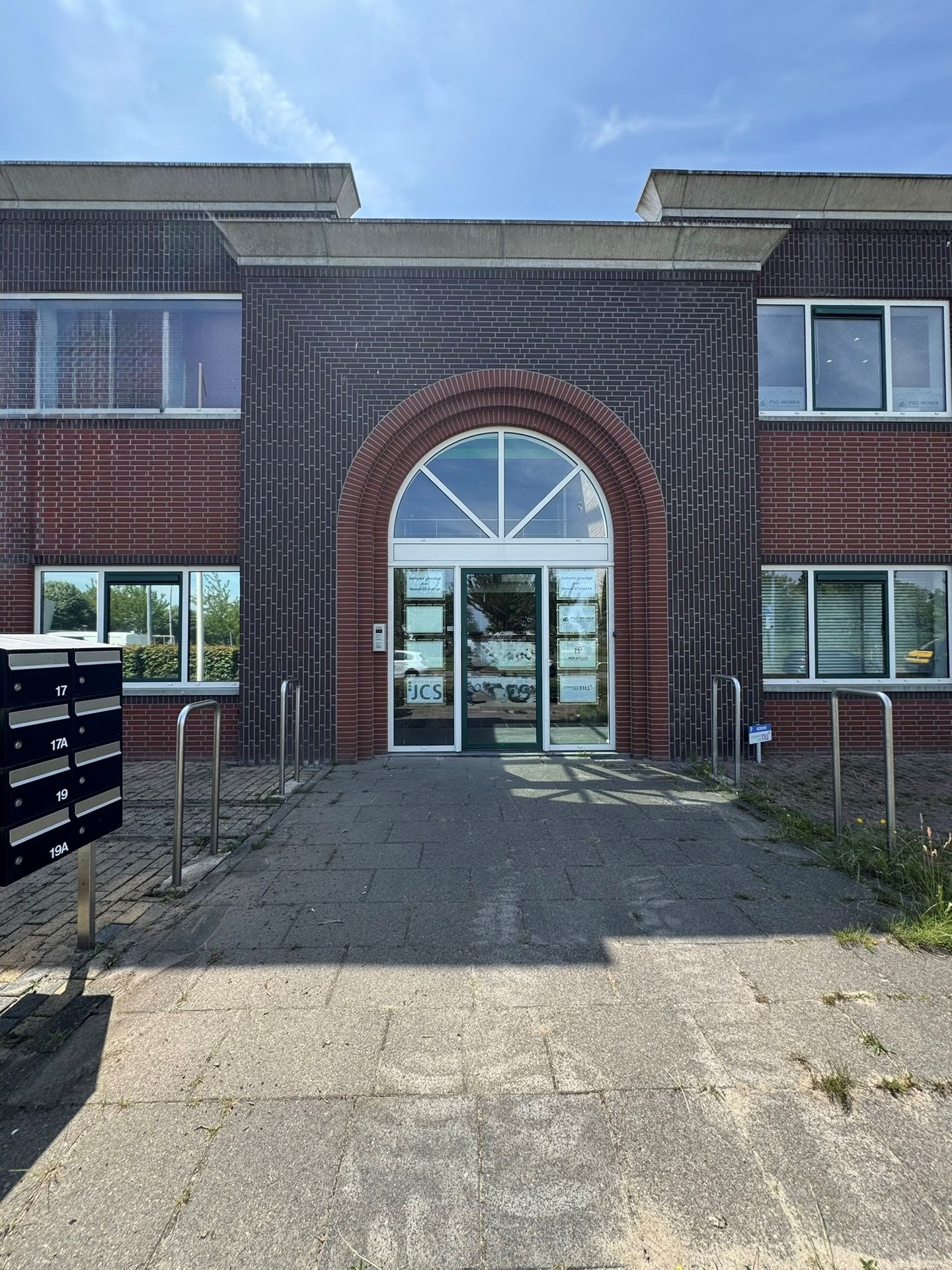 Bekijk foto 2 van Moezel 19-A