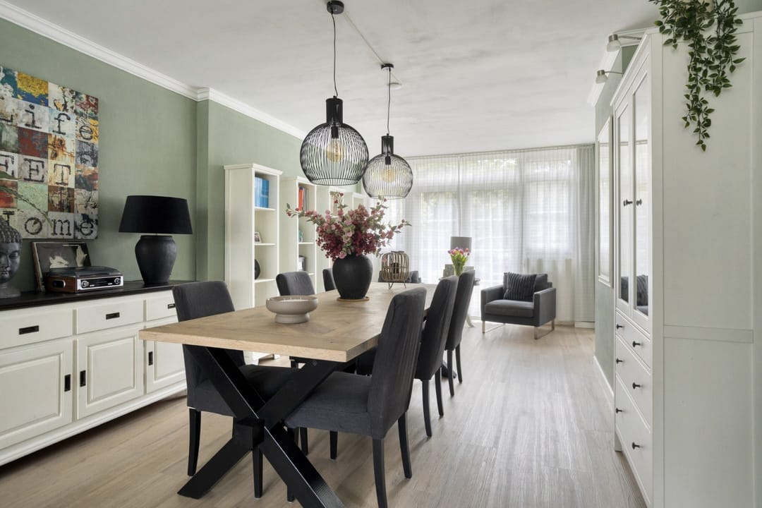 Spacious Fully Insulated Family Home in Villapark Velserbeek — 17