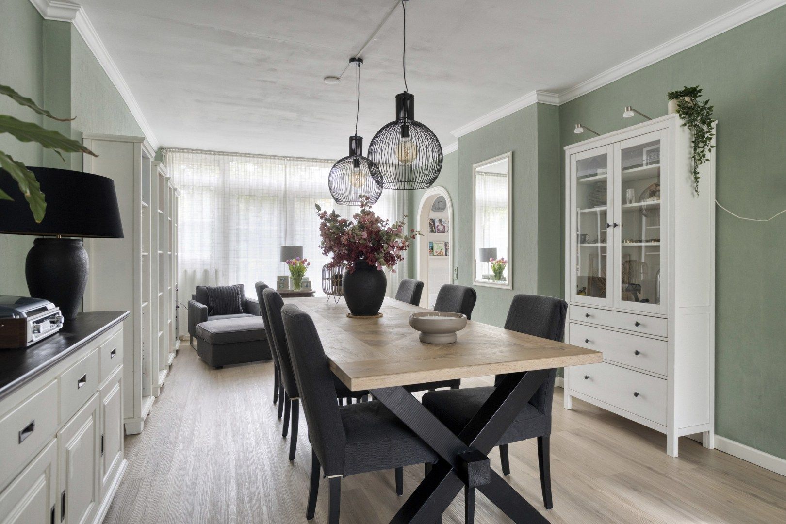 Spacious Fully Insulated Family Home in Villapark Velserbeek — 18