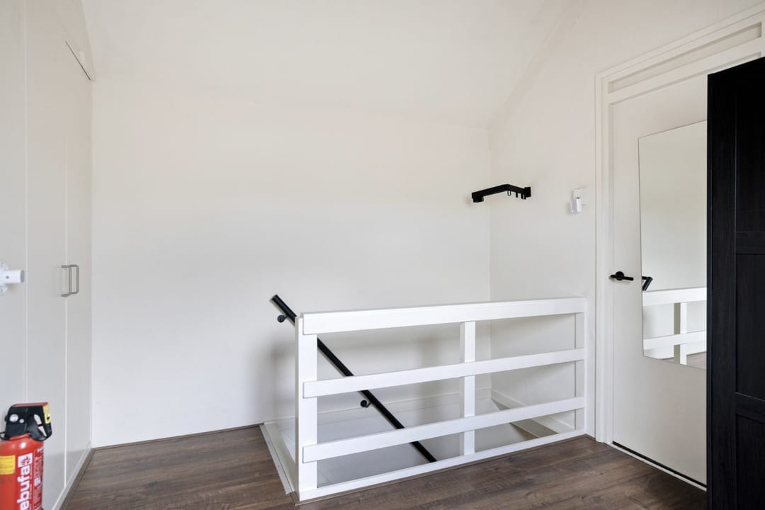Spacious Fully Insulated Family Home in Villapark Velserbeek — 38
