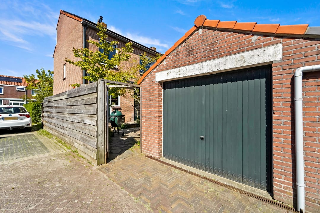 Photo 2 of Goudenregenstraat 11