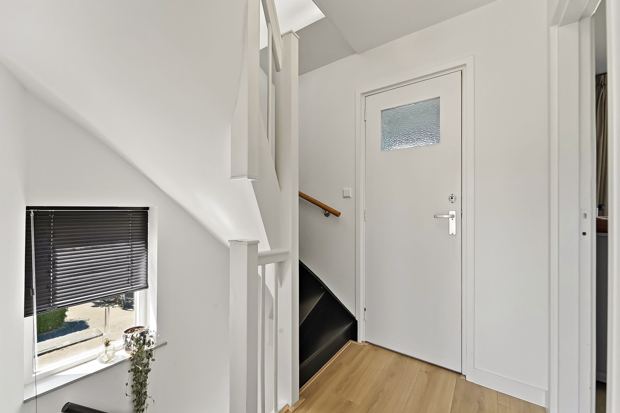Photo 21 of Goudenregenstraat 11