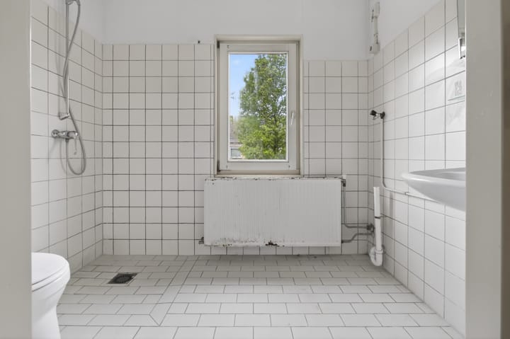 Tussenwoning te koop: Begoniastraat 16, Badhoevedorp