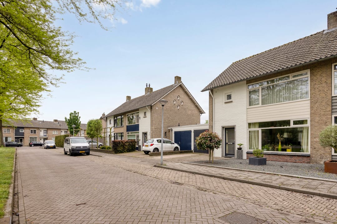 Photo 38 of Kleefsestraat 5