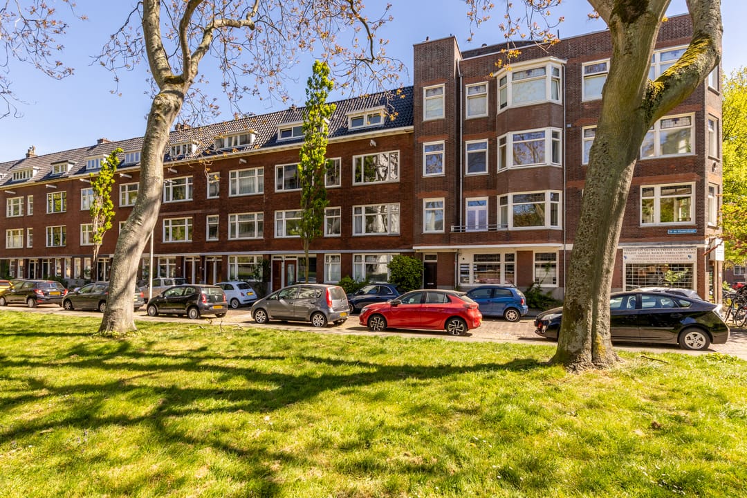 Photo 2 of Dr. de Visserstraat 88-A01