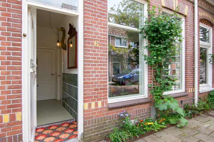 Foto 2 van Bloemfonteinstraat 6