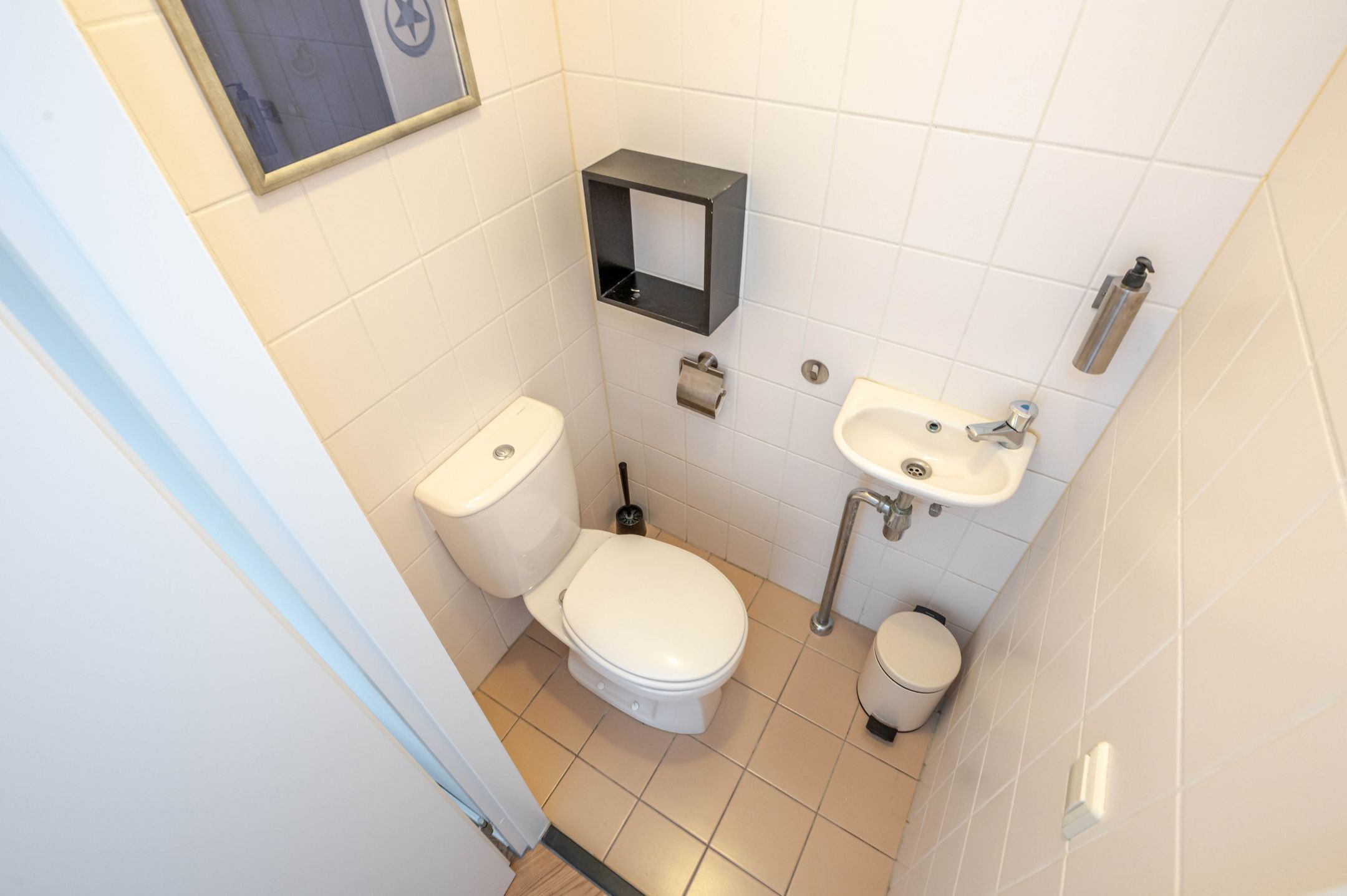 Photo 39 of Herengracht 1-F