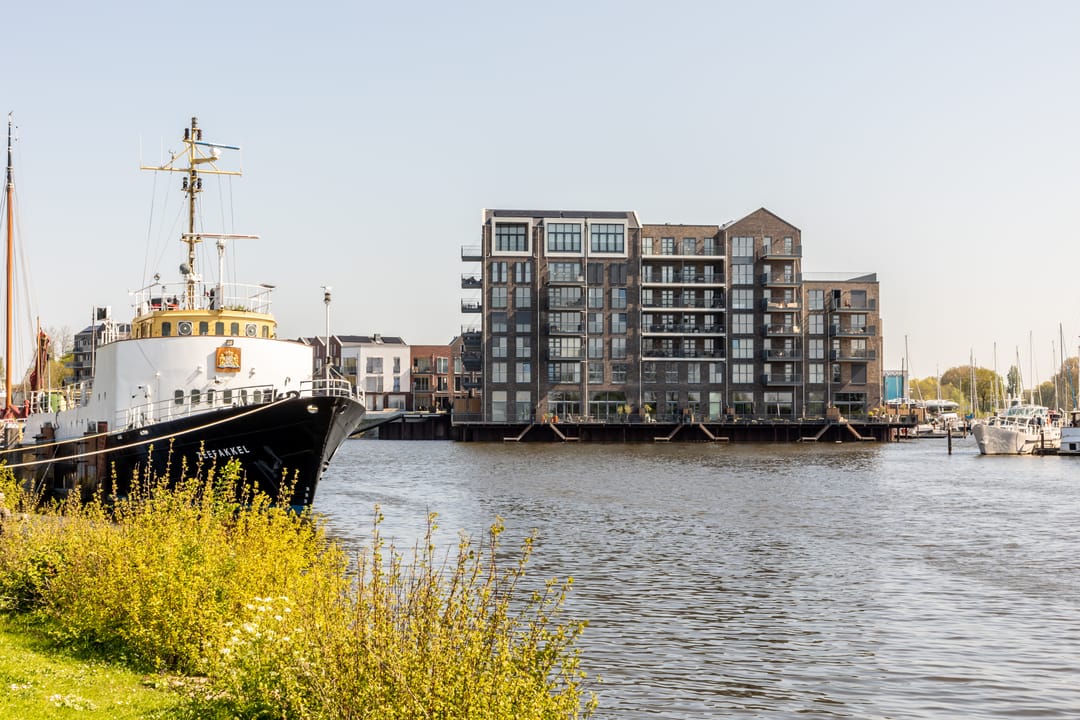Photo 1 of Stationsplein 202