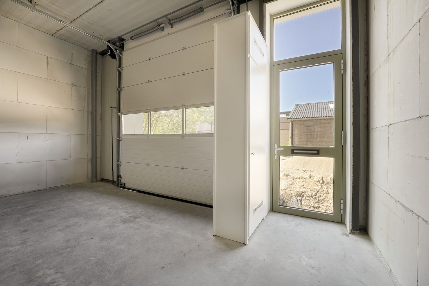 Bekijk foto 3 van Industriekade 36