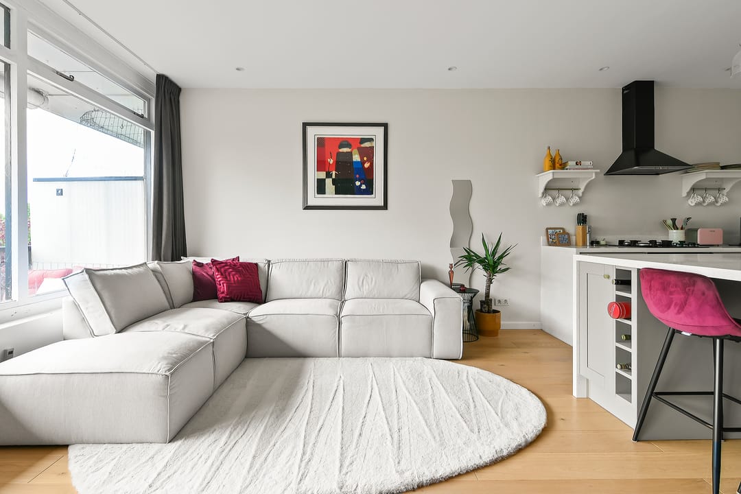 Fully Renovated Top Floor Apartment with Sunny Balcony and Water Views — 23