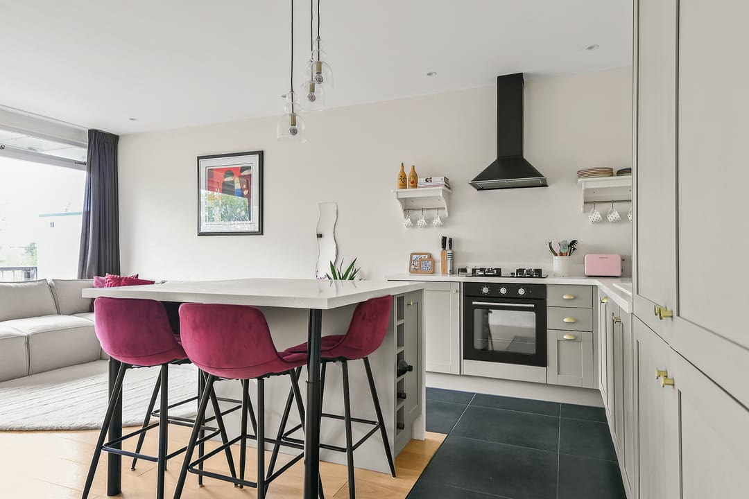 Fully Renovated Top Floor Apartment with Sunny Balcony and Water Views — 16