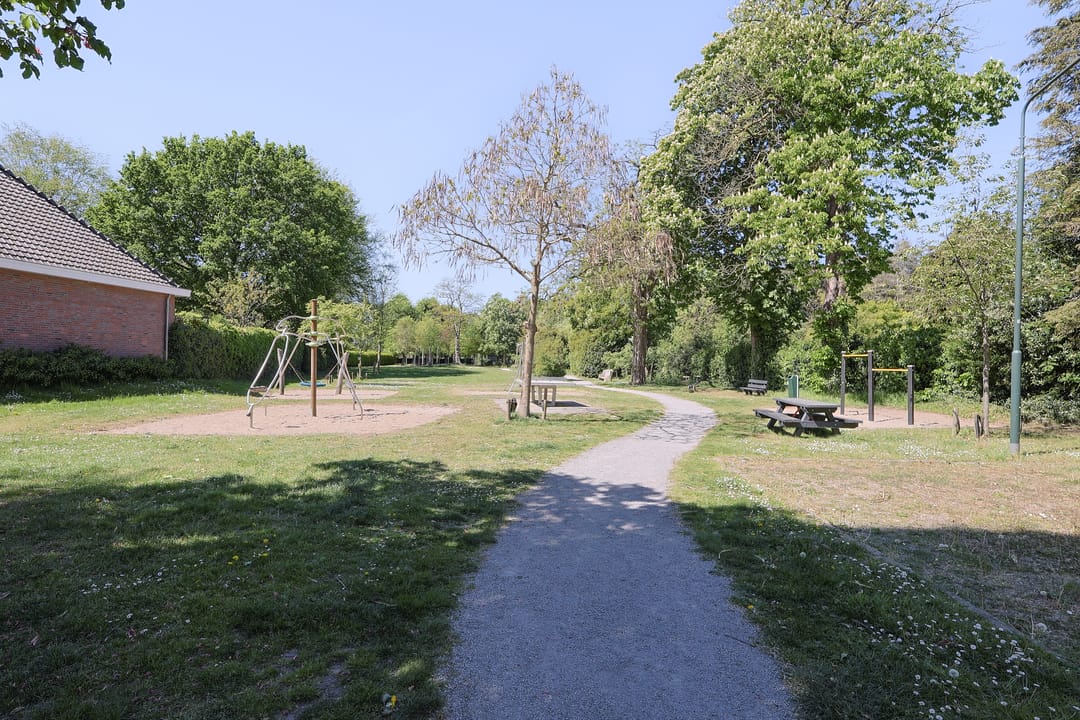 Photo 52 of Lennisheuvel 53