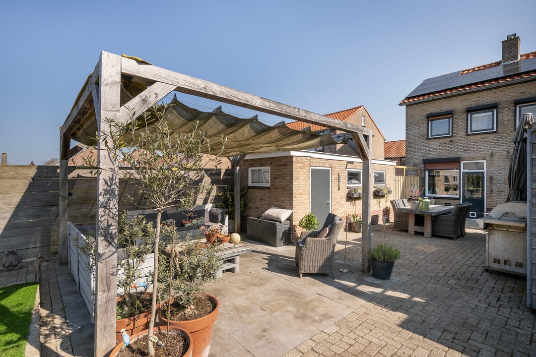 Photo 32 of Schoolstraat 22