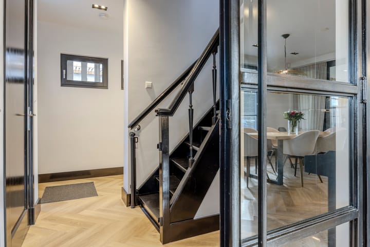 Hoekwoning te koop: Veurseweg 169, Voorschoten