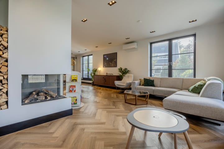 Hoekwoning te koop: Veurseweg 169, Voorschoten