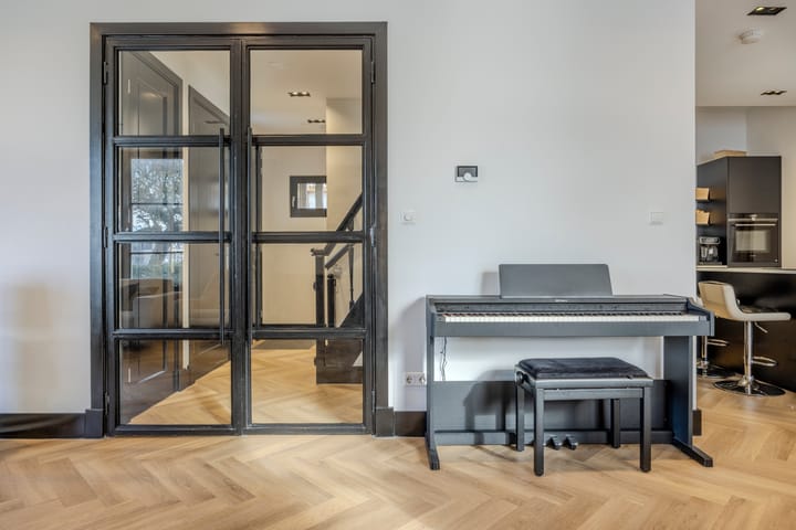 Hoekwoning te koop: Veurseweg 169, Voorschoten