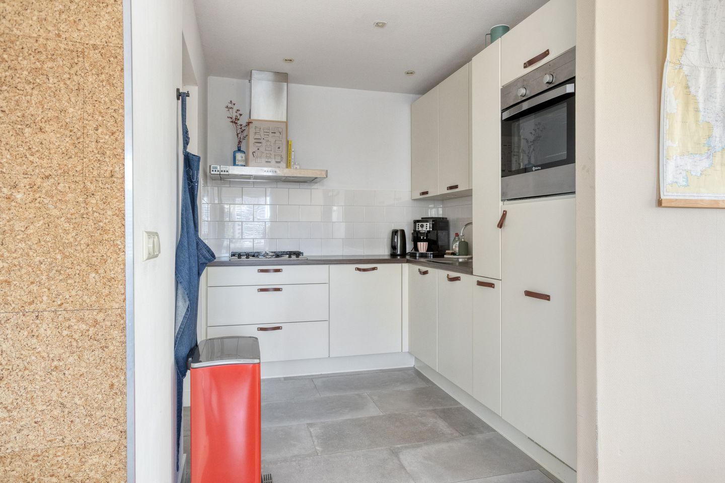 Photo 19 of Anthony Fokkerstraat 1