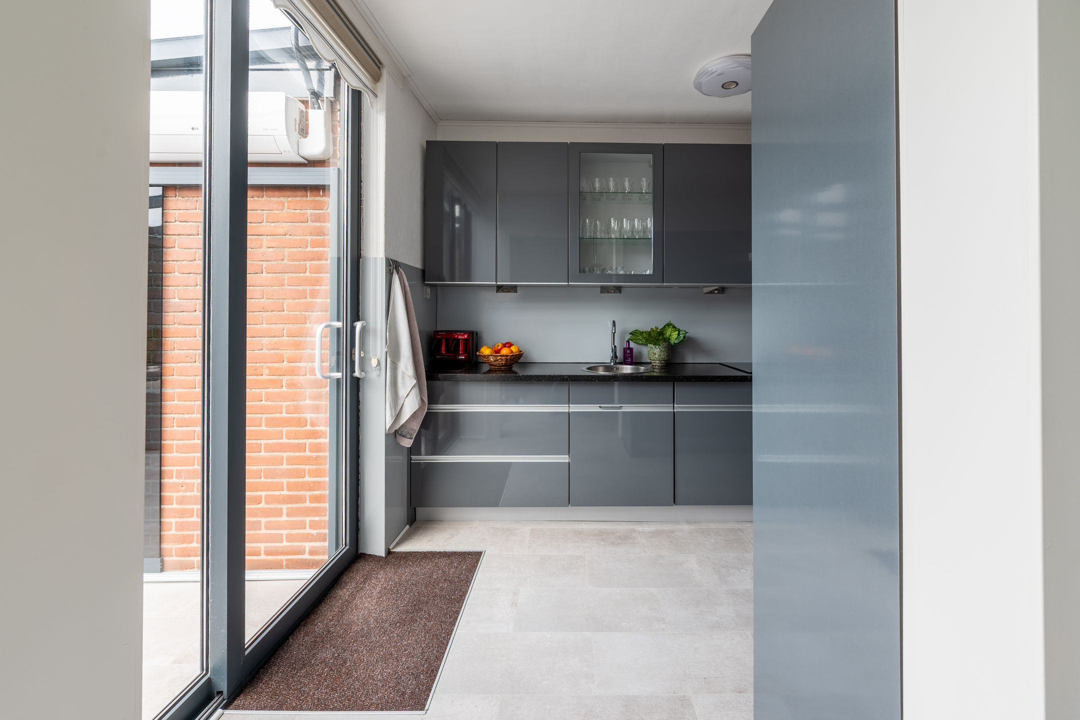 Photo 9 of Roekstraat 15