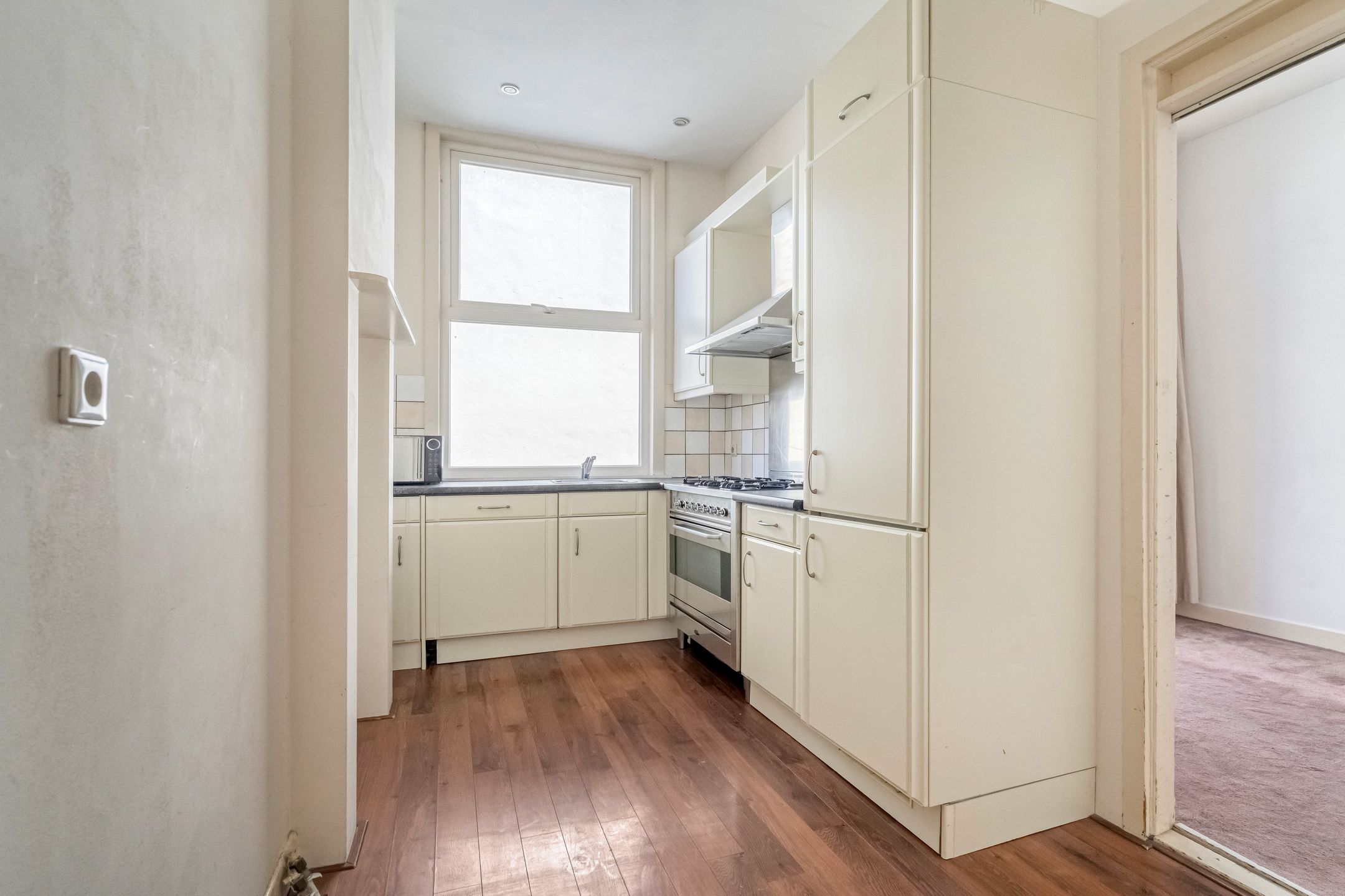 Photo 12 of Goudenregenstraat 33