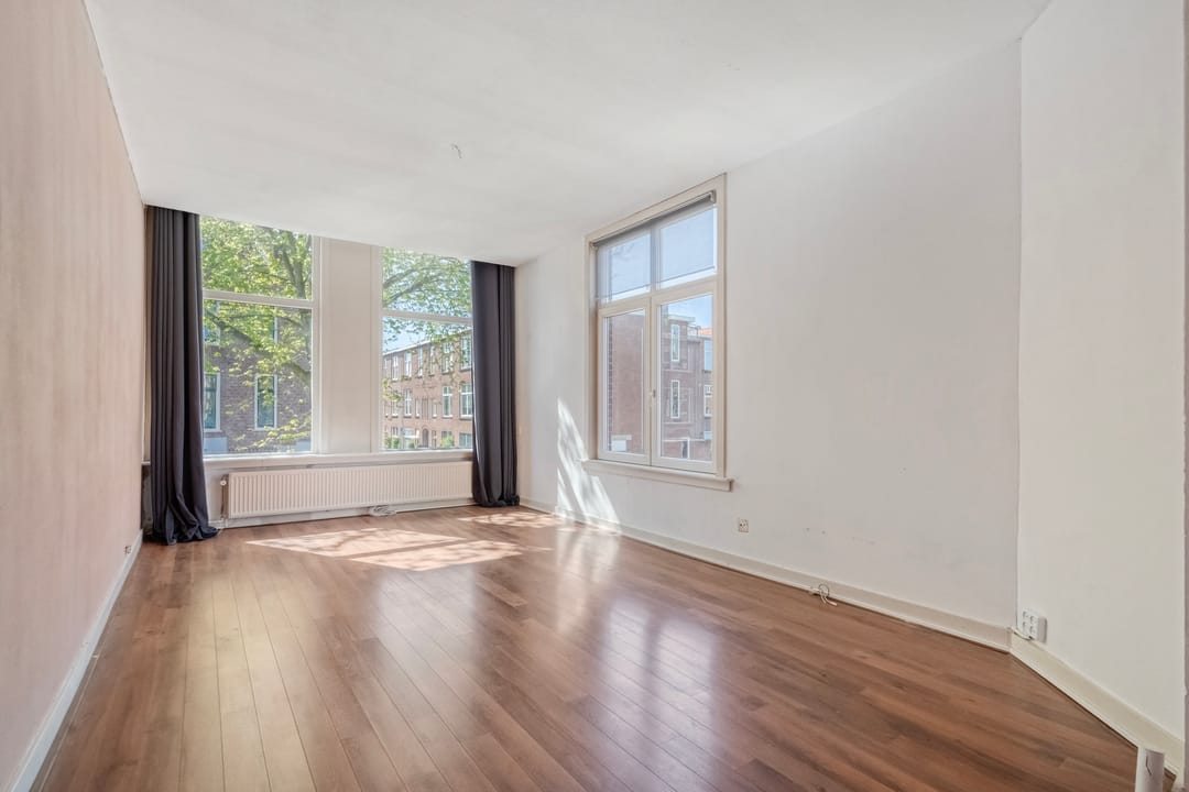 Photo 2 of Goudenregenstraat 33