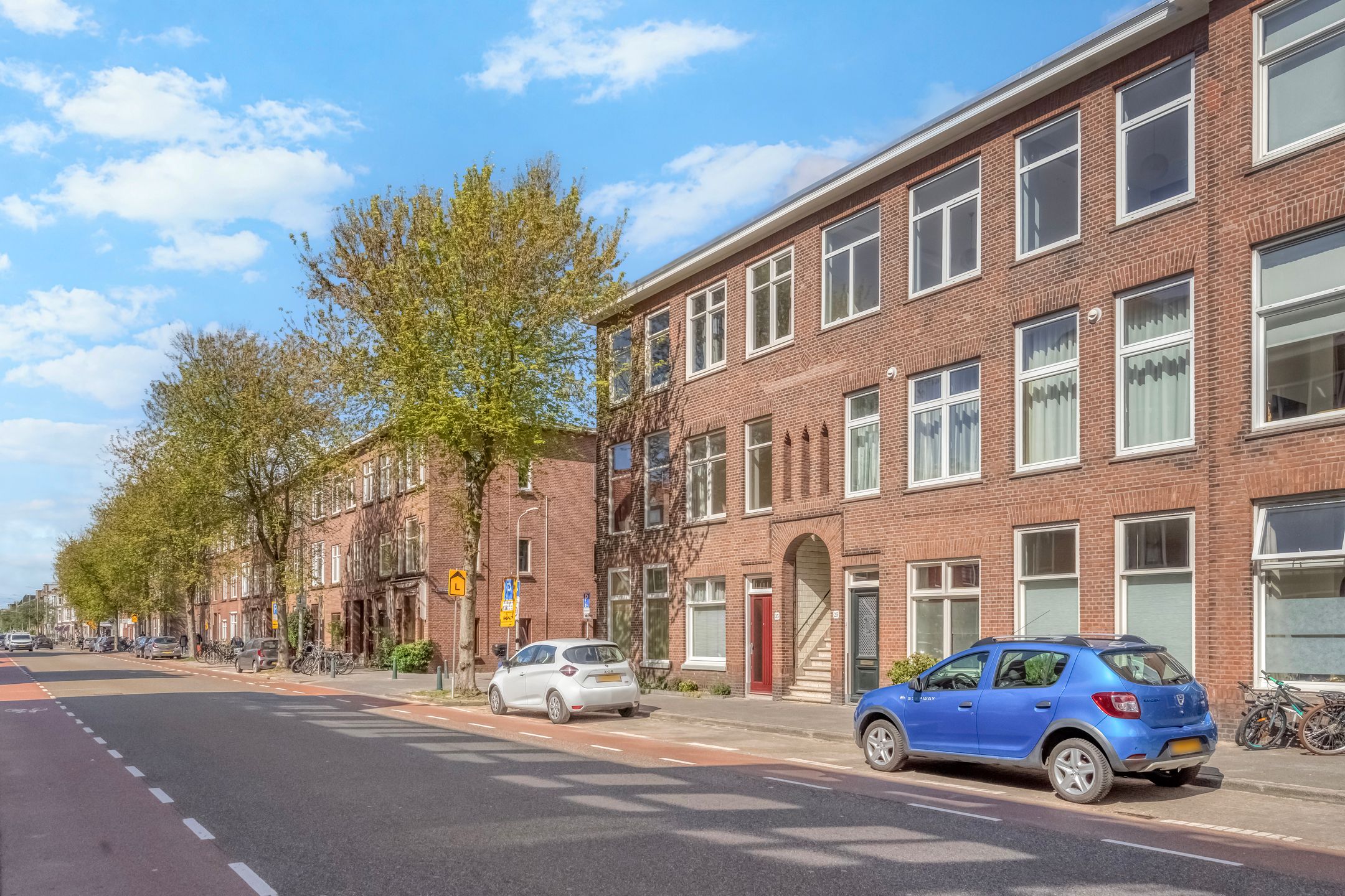Photo 21 of Goudenregenstraat 33
