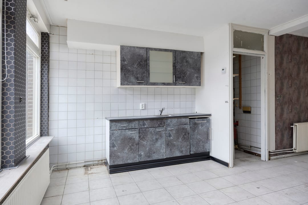 Photo 8 of Prins Hendrikstraat 8