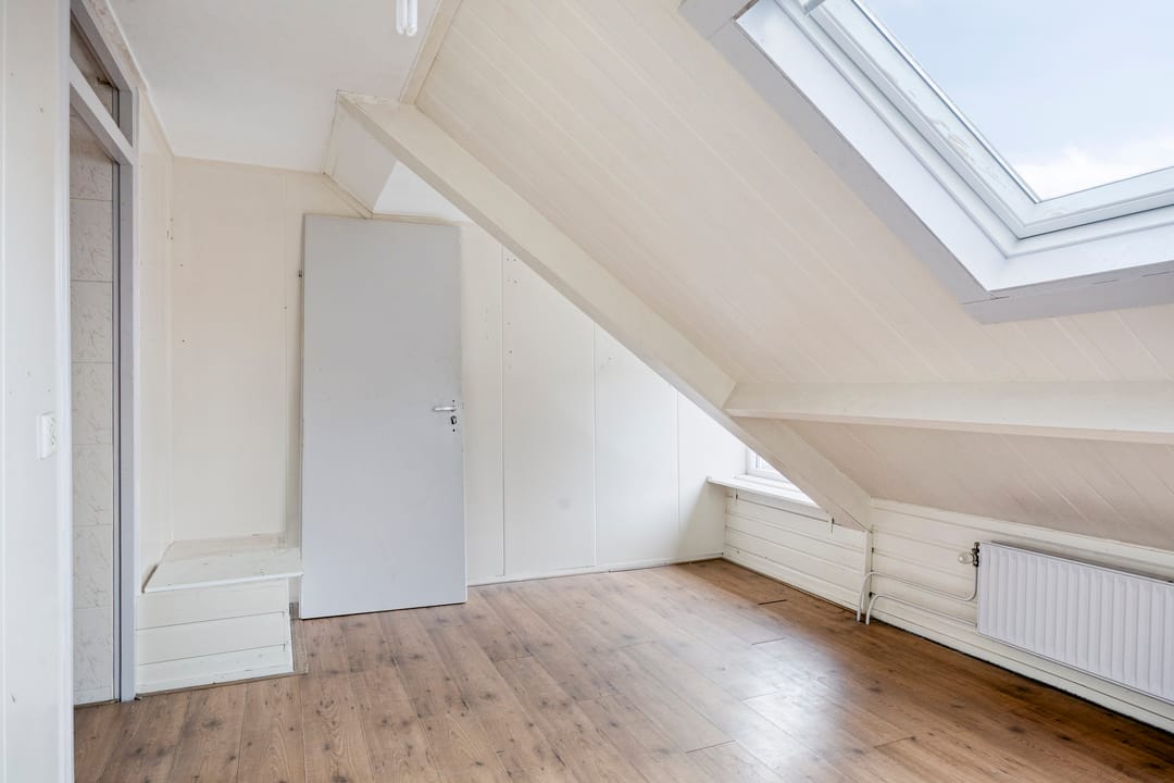 Photo 16 of Prins Hendrikstraat 8