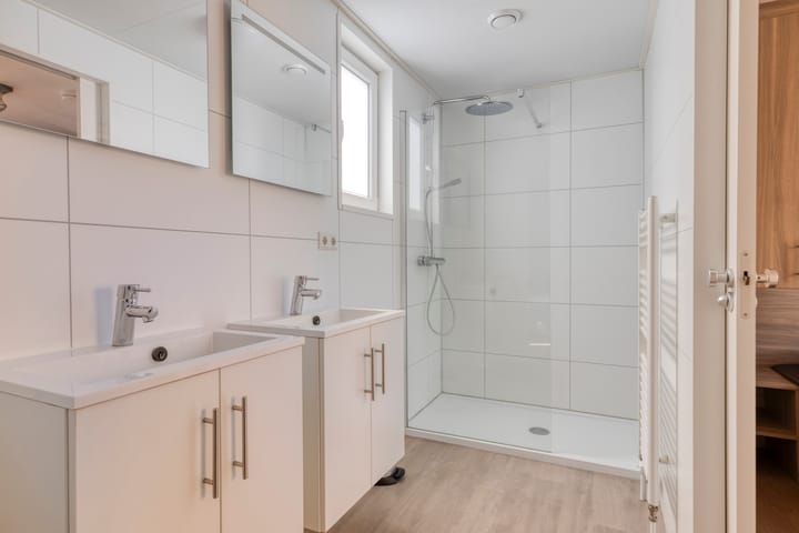 Vrijstaande woning te koop: Nieuwesluisweg 1A813, Breskens