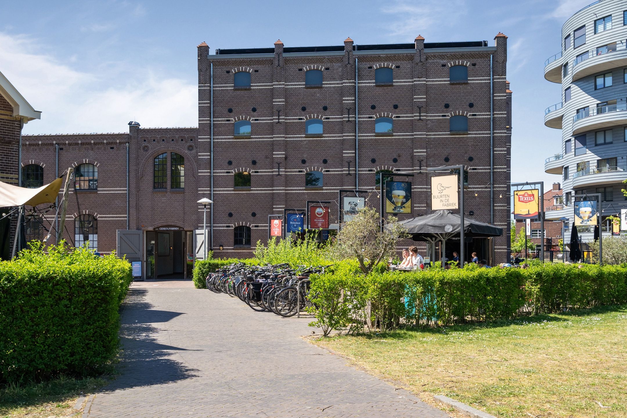 Foto 42 van Surinamestraat 123