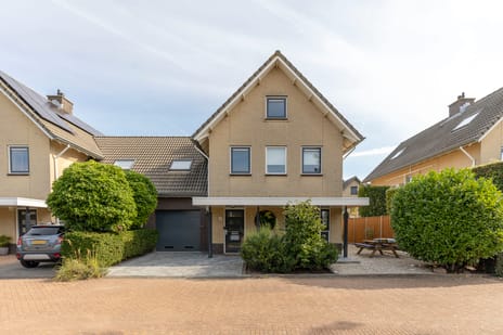 Van Duin-akker thumbnail